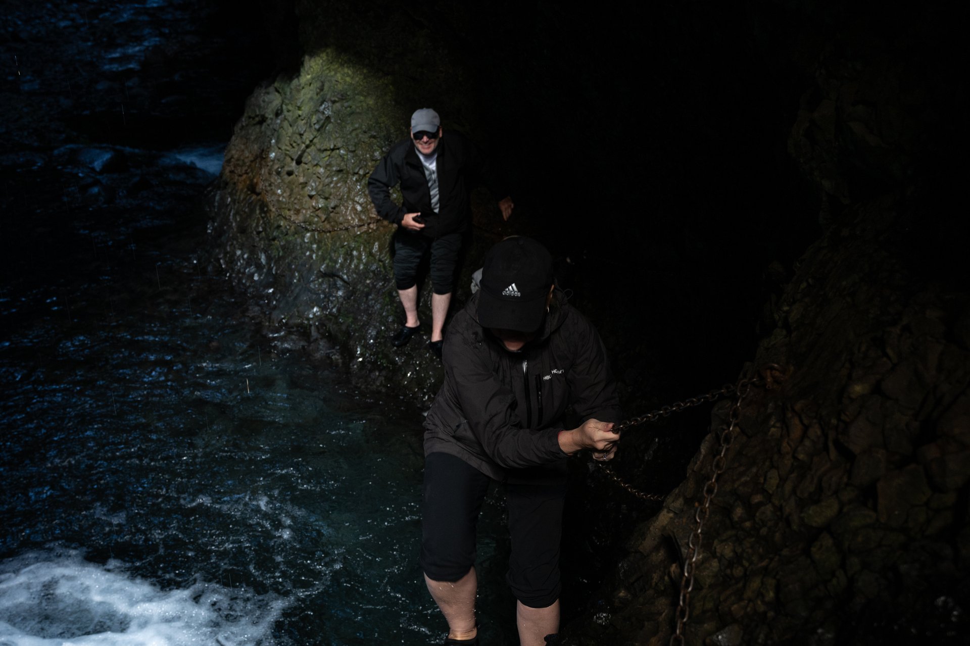 Nauthúsagil canyon entrance river wade Þórsmörk hidden gem