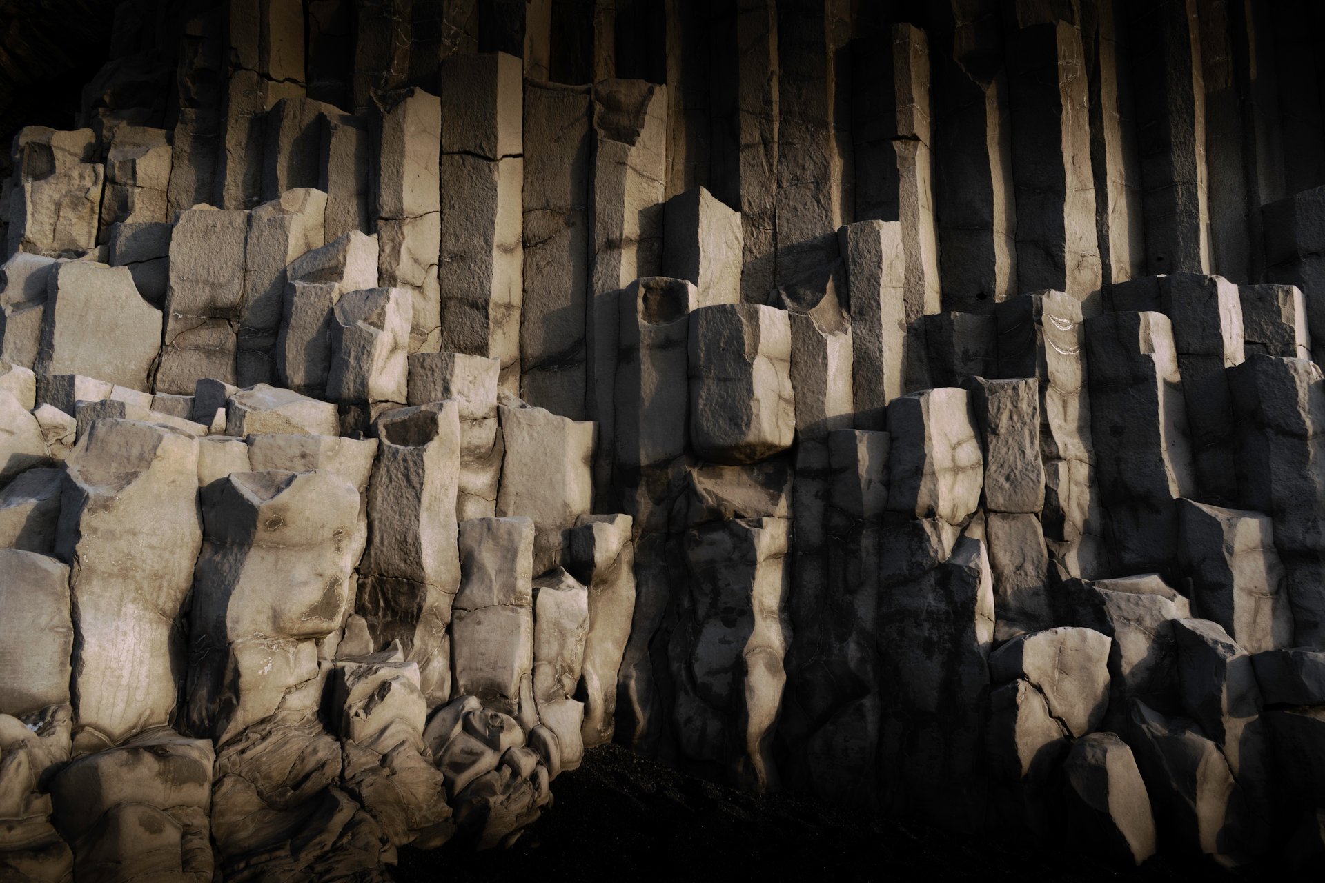 Reynisfjara black sand beach basalt columns winter