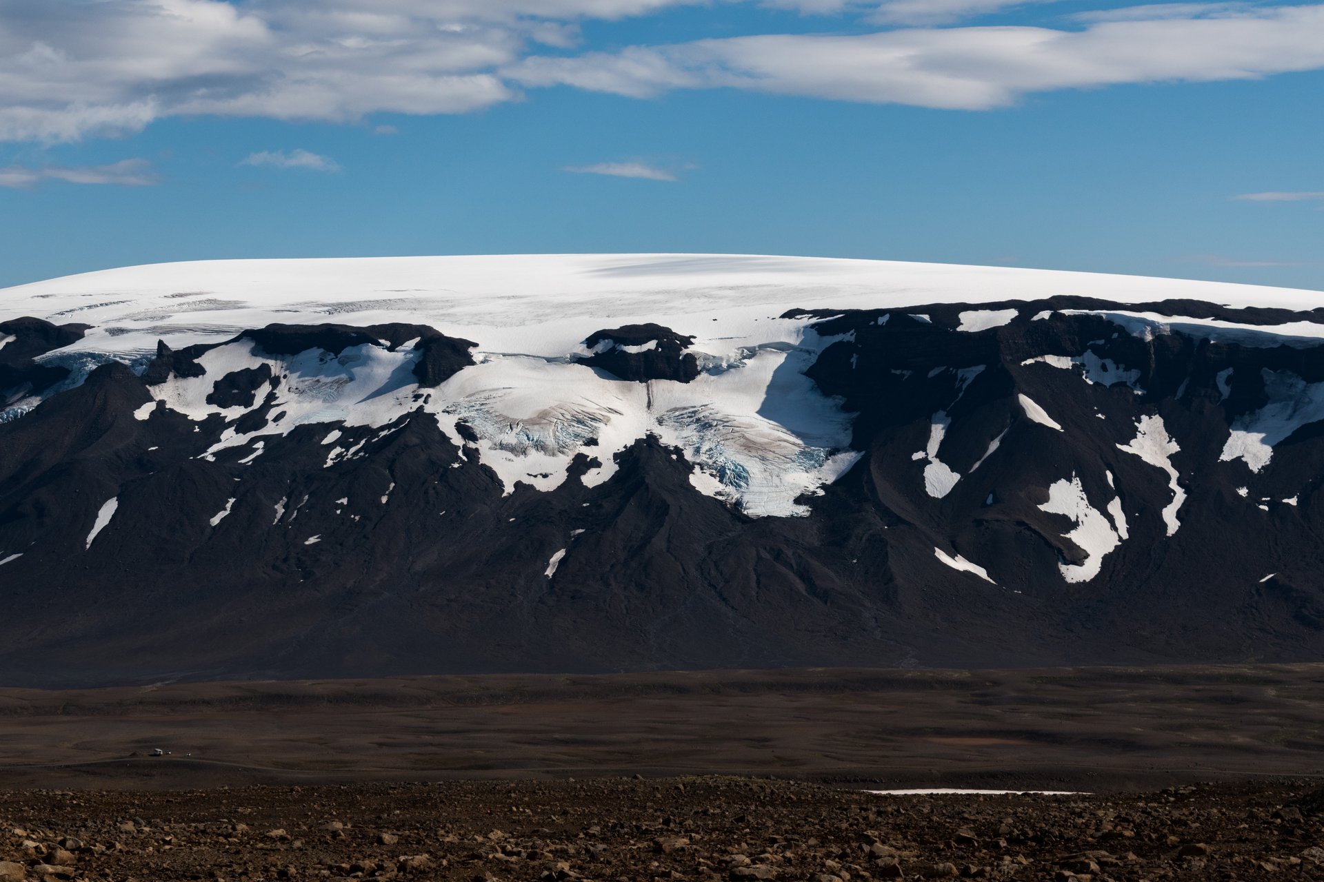 Kaldidalur highland road with views of Langjökull and Ok glaciers