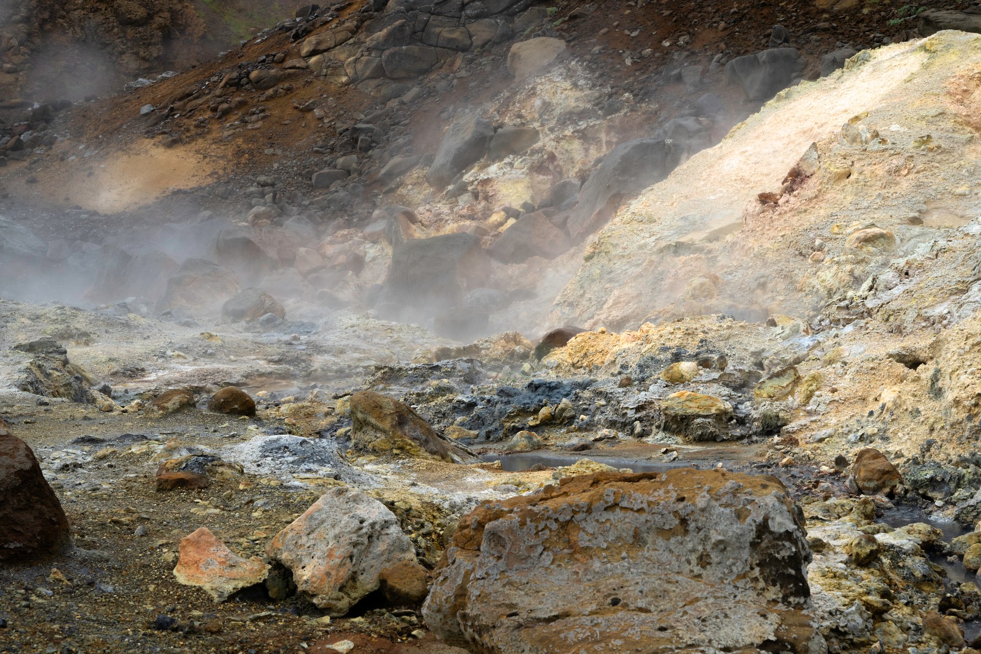 Seltún boardwalk through steaming geothermal features