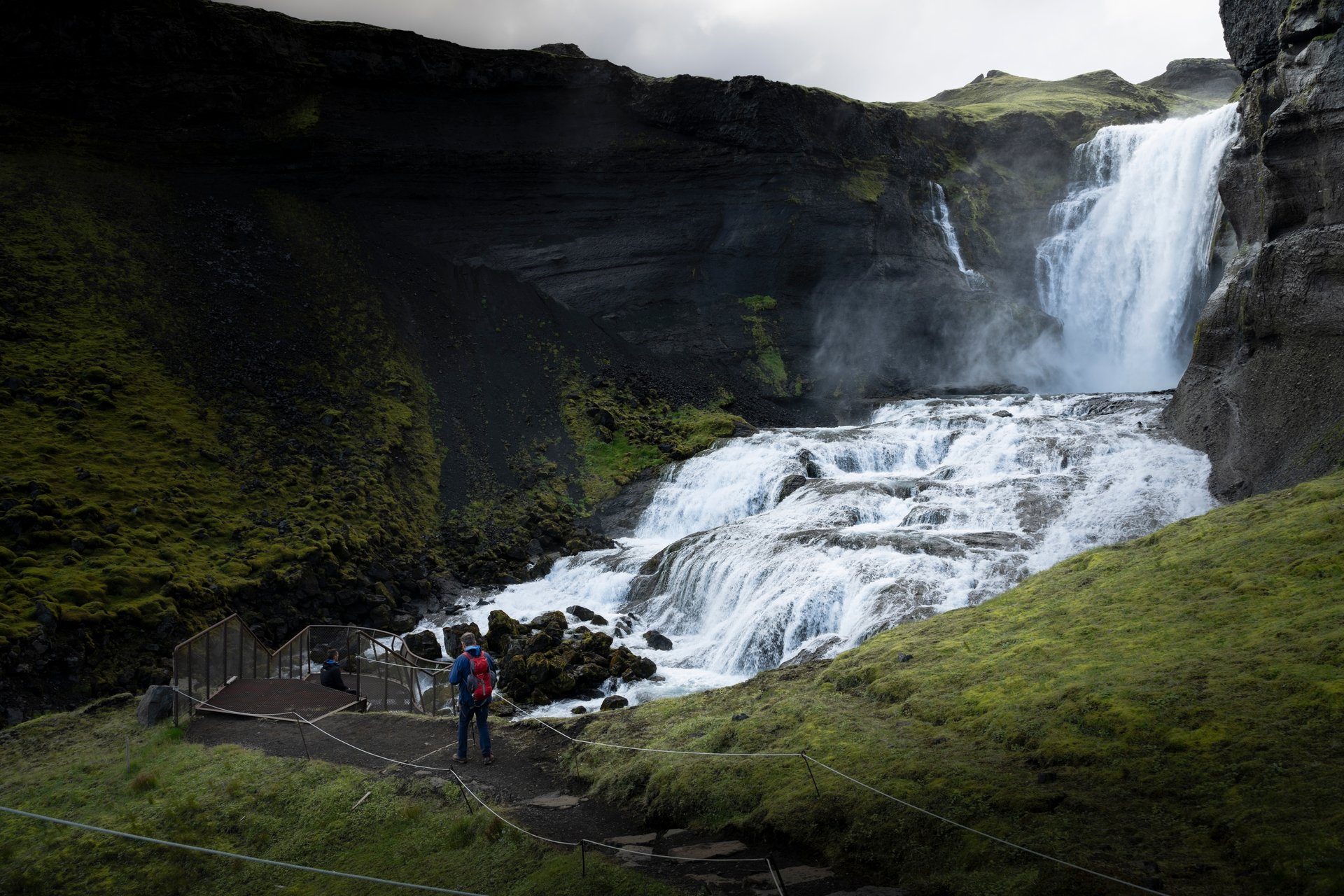 Hiking in the Icelandic highlands during a summer private tour