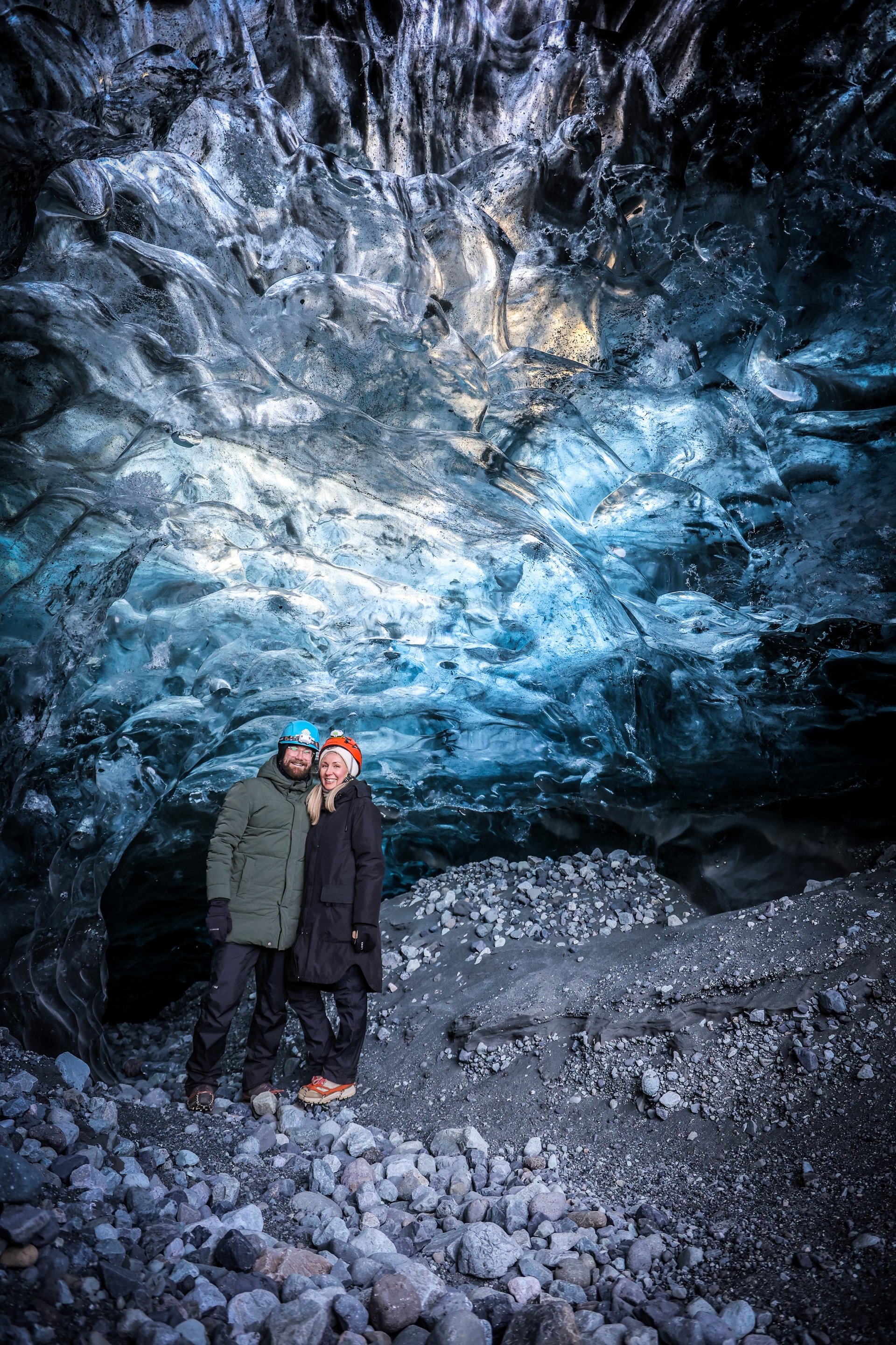 Professional ice cave photography tour at Jökulsárlón with glacier guide