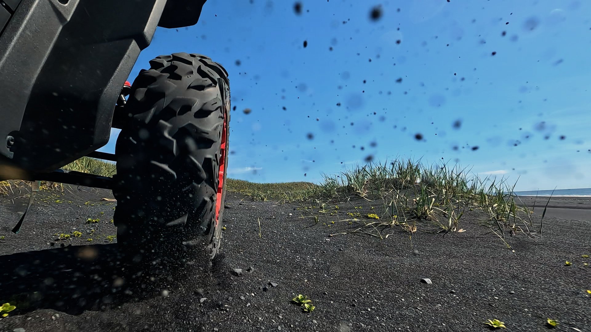 Hidden waterfall discovered on Þakgil buggy tour South Iceland