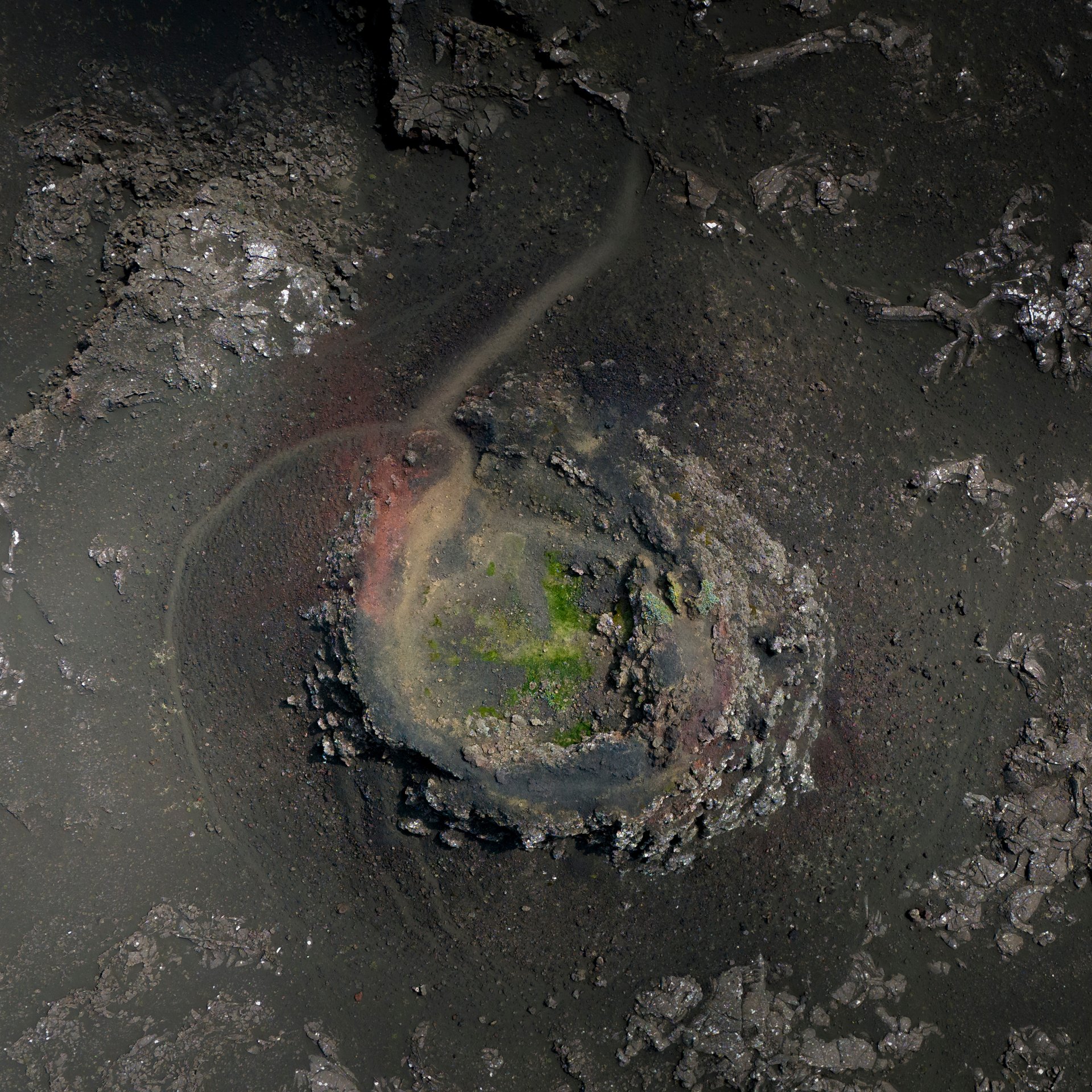 Colonnes de vapeur de Gunnuhver se découpant dans le ciel