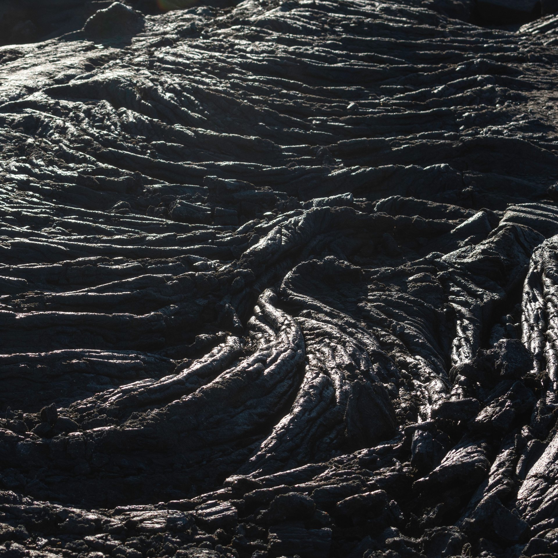 Hikers approaching Fagradalsfjall volcano crater