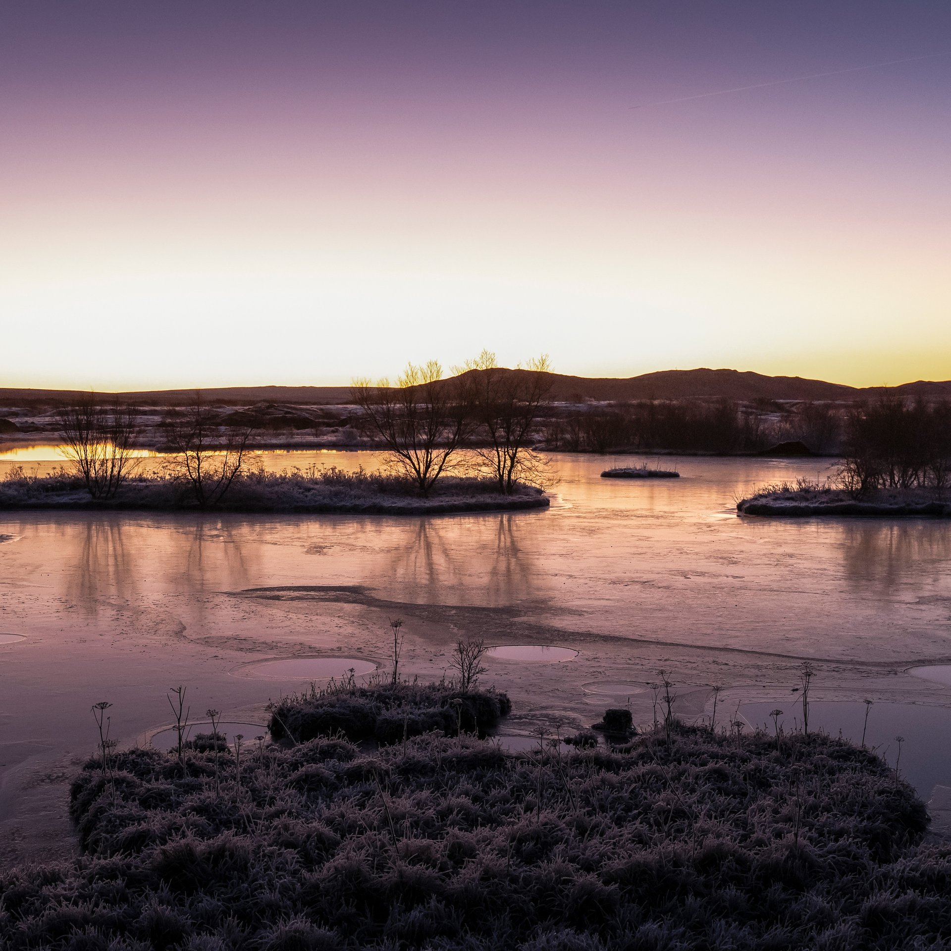 Waterfalls and geysers of the Golden Circle