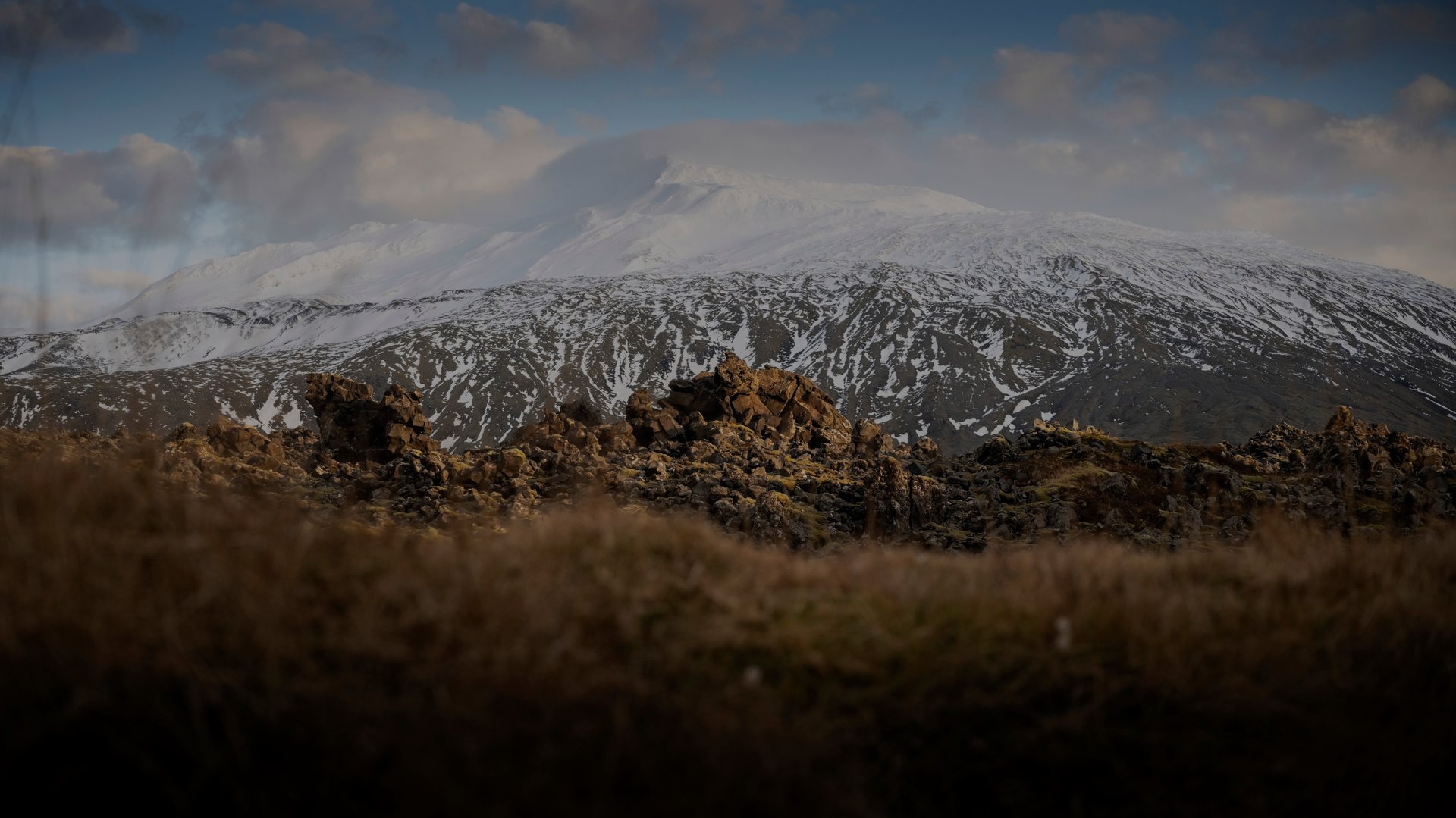 Dramatic Snæfellsnes Peninsula coastline with Kirkjufell mountain and stunning Icelandic landscapes