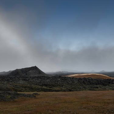 Lac cratère Víti à Krafla avec eaux géothermiques turquoise