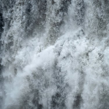 Brúarfoss cascade la plus bleue Islande avec eaux turquoise