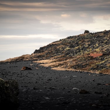 Kirkjufellsfoss waterfall with mountain backdrop