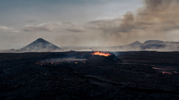 Lire notre article de blog Éruption volcanique